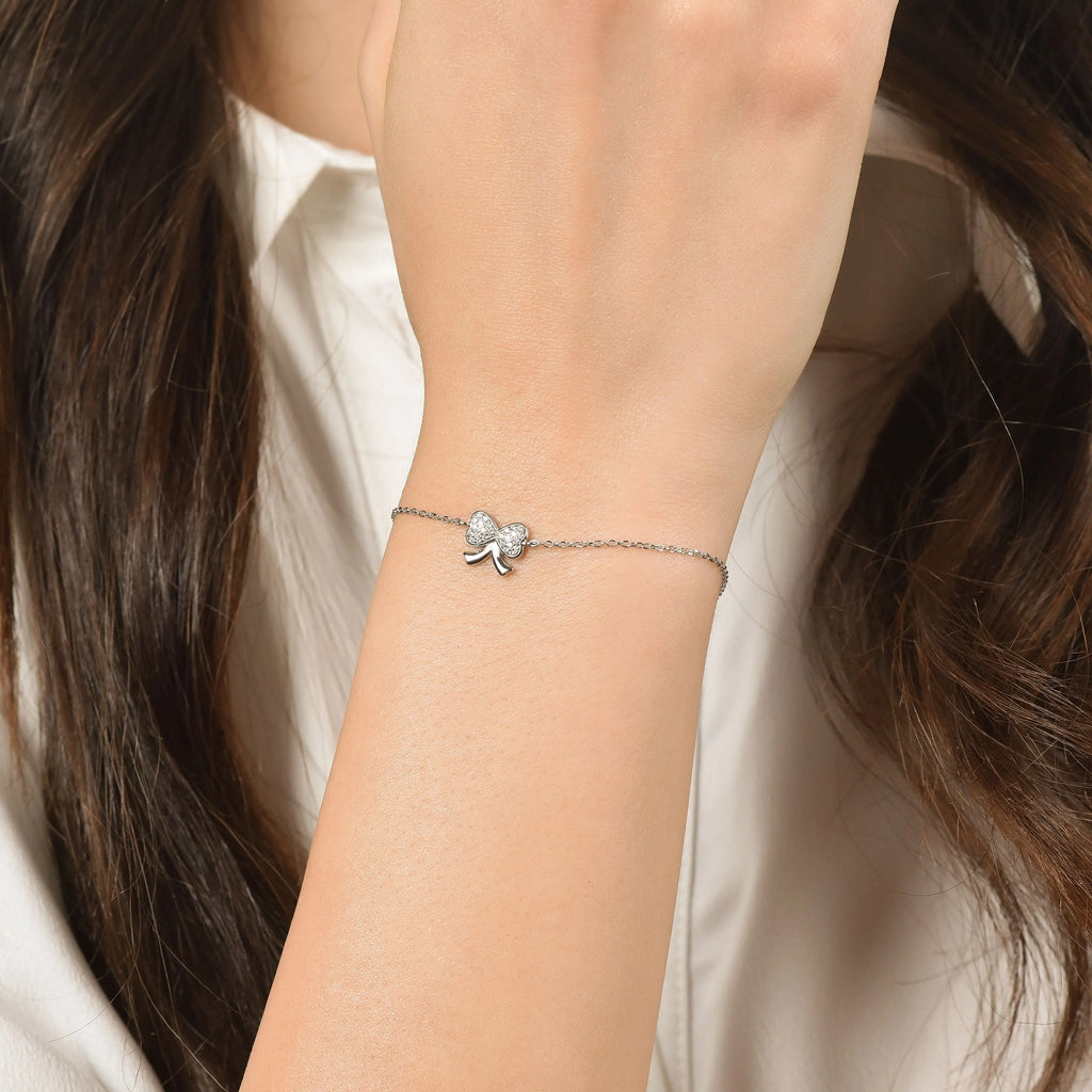 BRACCIALE IN ARGENTO CON FIOCCO CON CRISTALLI BIANCHI Melitea