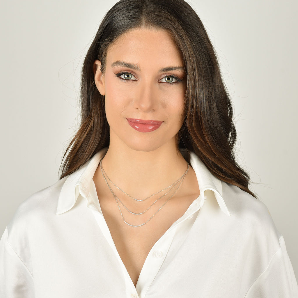 silver necklace with white crystals melitea